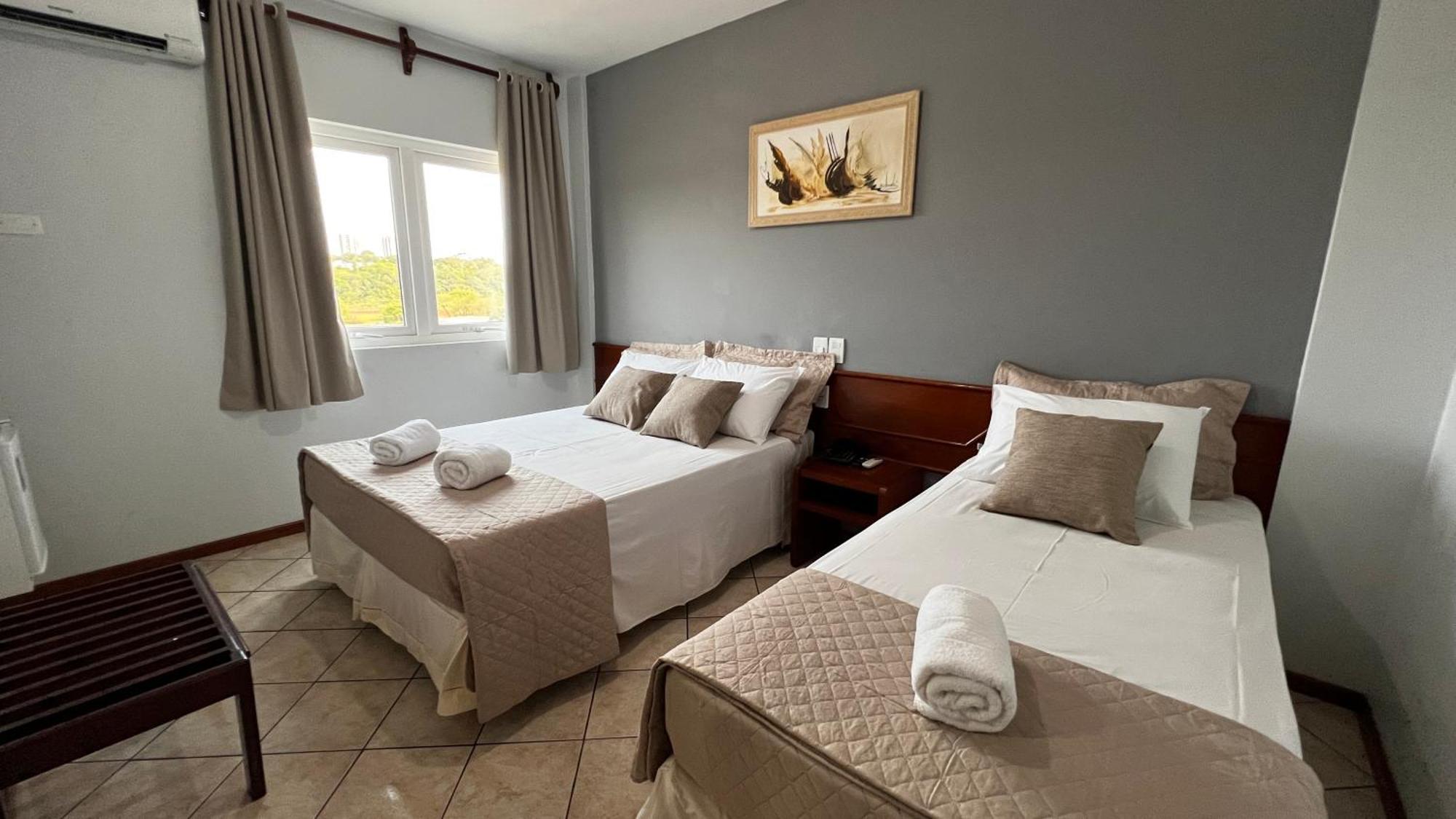Hotel Portinari Ponte Da Amizade
